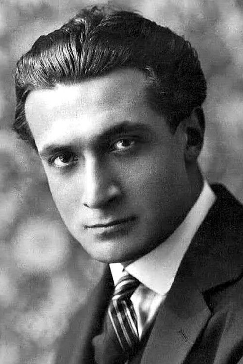 Nerio Bernardi as La Franchise