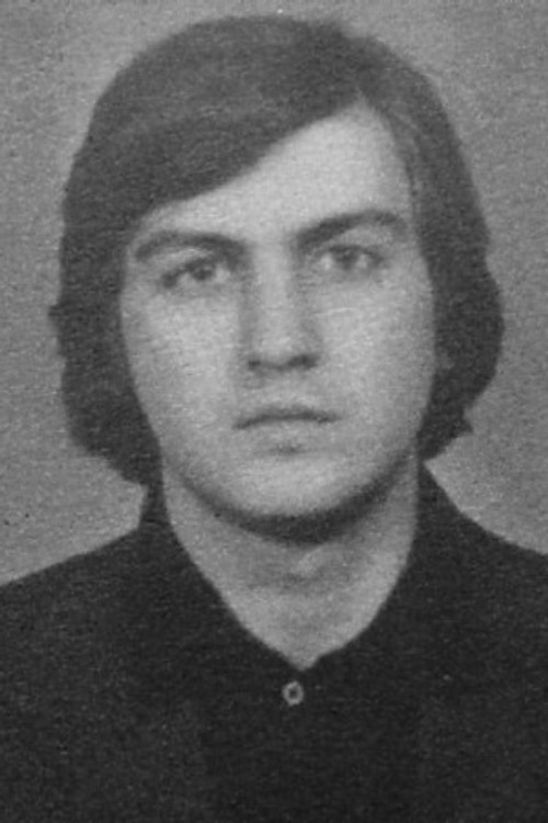 Anatoli Zhigar as Lyonka Parasochka