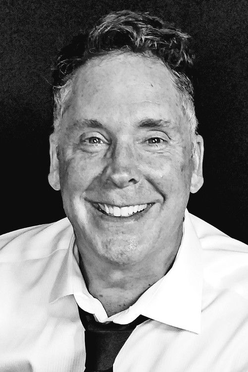 Bryan Sawyer as Ed Dingman