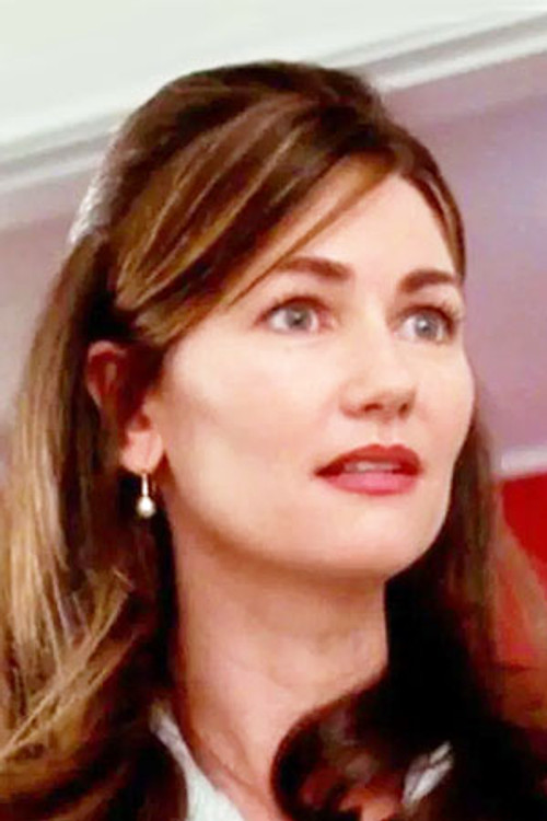 Kelly Miracco as Tamar