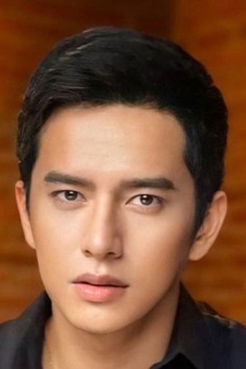 Yani de Dios as Malik