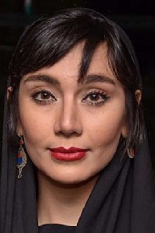 Khatereh Hatami as Golnaz