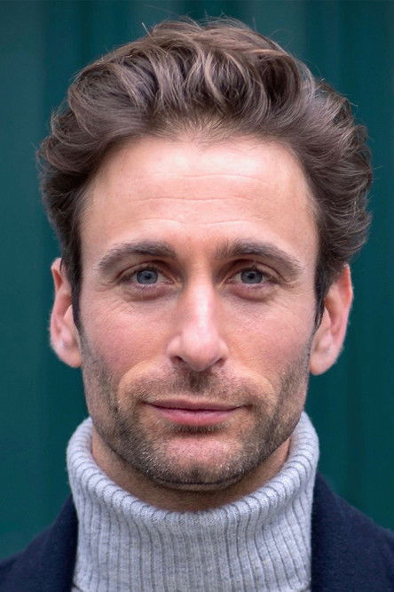 Pierre Ensergueix as Roland Faure