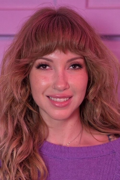 Jessa Jupiter Flux as Gwen