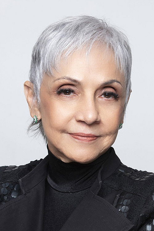 Cininha de Paula as Clodomira