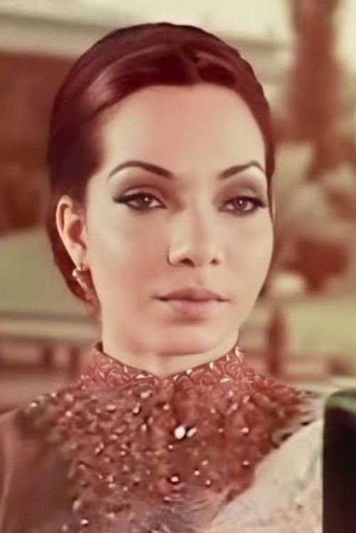 Tita Muñoz as Conchita