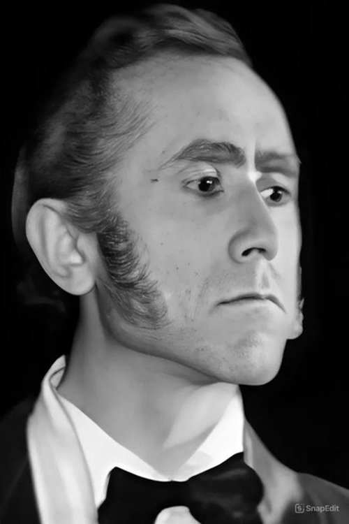 Vladimir Tikhonov as Karenin