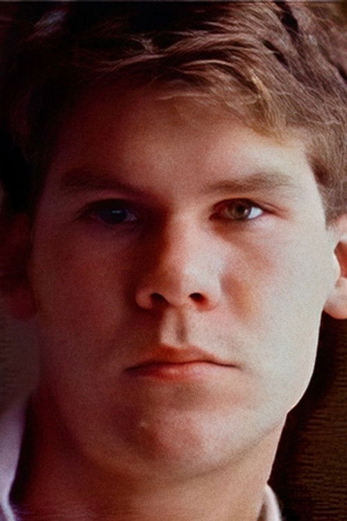 Richard Senix as Cliff