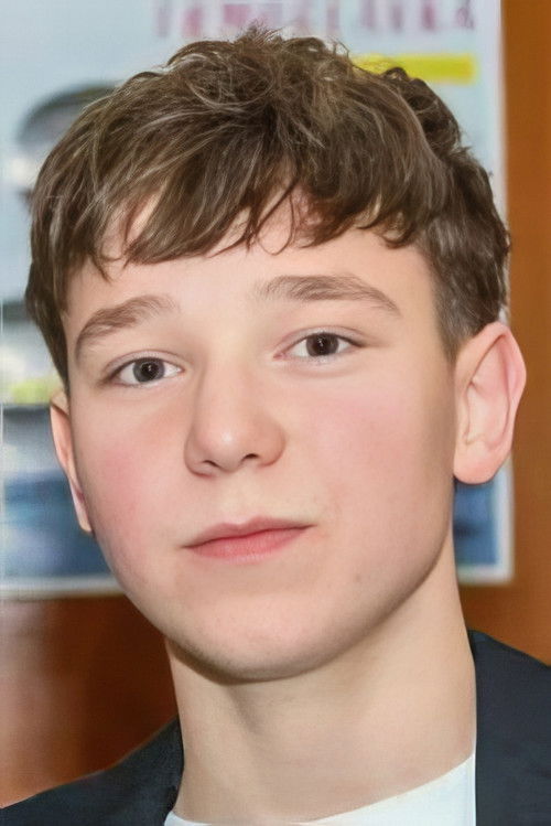 Edo Kazić as Vid Ramšek