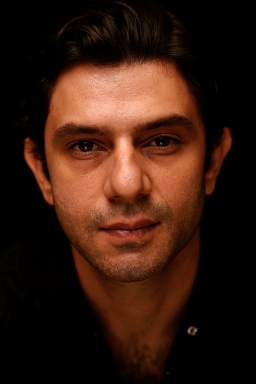 Arjun Mathur as Rajat Deshpande