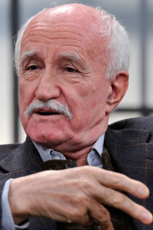 János Koltai as Iván Kovács