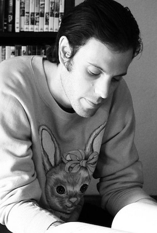 Joey Halter as Jerry Powell