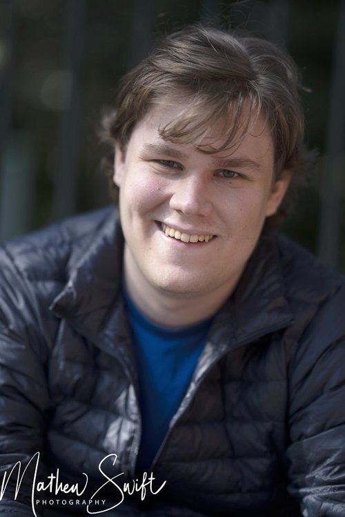 Patrick Moroney as Guest