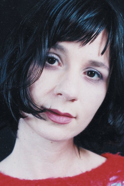 Eszter Balint as Vivian