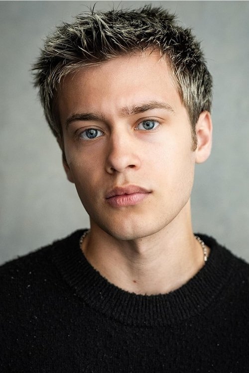 Charlie Mann as Drew