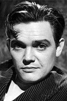 Lars Ekborg as Simson