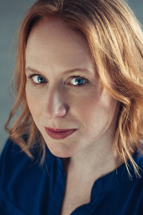 Valérie Gagnon Laniel as Eva Braun