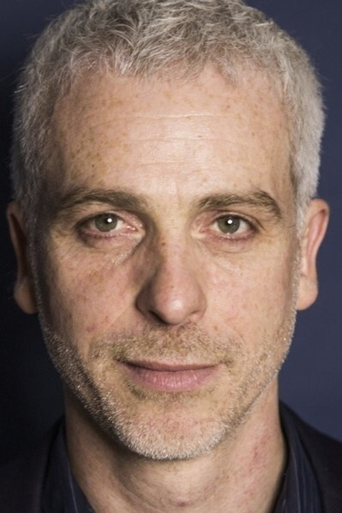 Manuel Husson as Le professeur de SVT