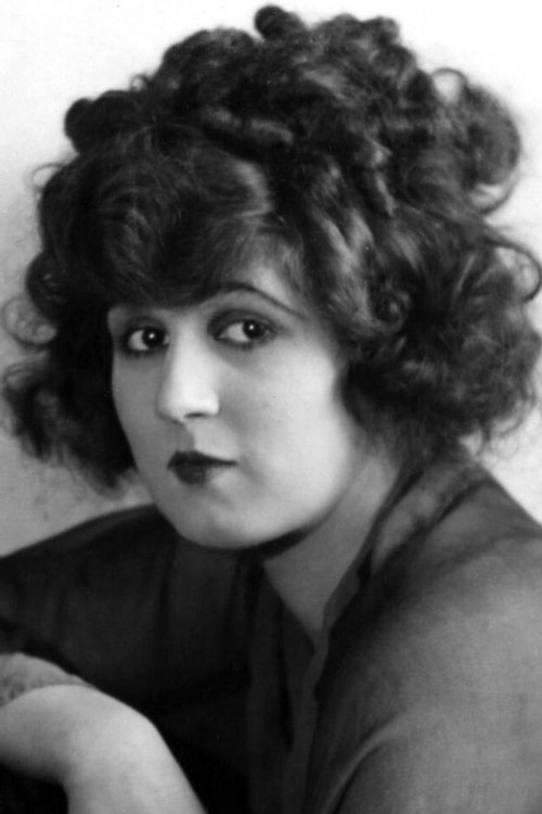 Marion Aye as Lily - the Birthday Girl