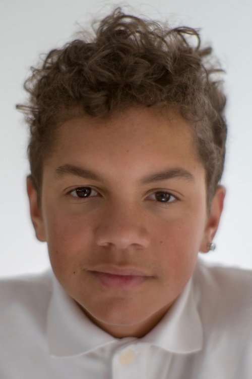 Isaiah Kristian as Manny