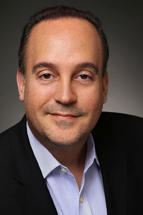 Jeff Lynas as Joey Cappelletti