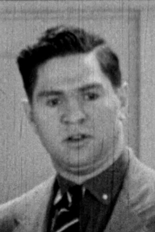 Harry Kadison as Max Wagner