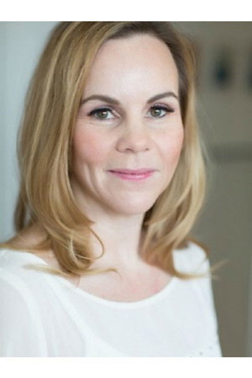 Tracy Coffey as Maria Walker