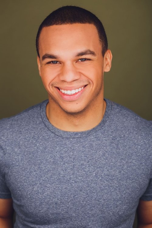 Antonio Davis as Dan Wright