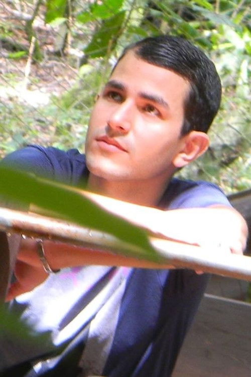 Bruno Diego as H.G.L.