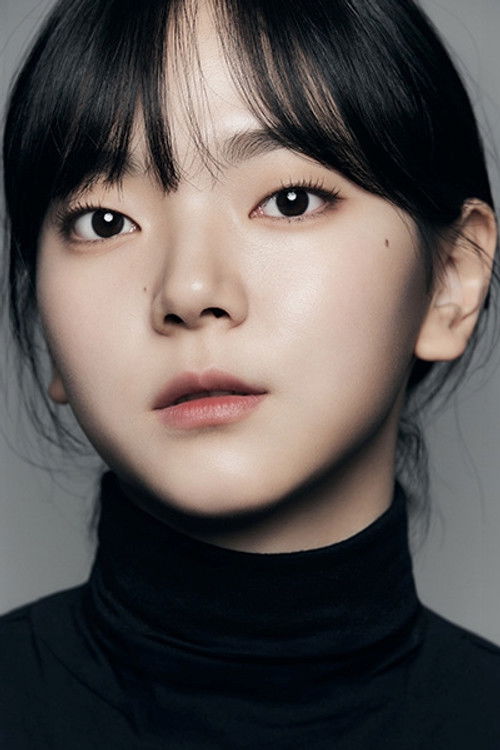 Sim Su-bin as Yun-ji