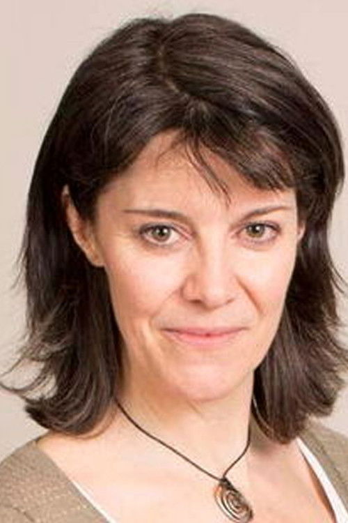 Lisa Bowerman as Admiral Cunningham