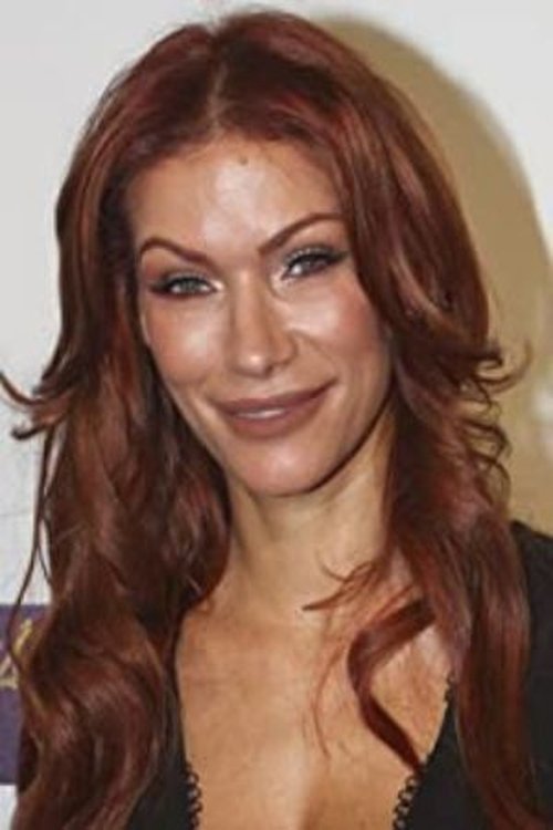 Yasmina Filali as Bella Bonita