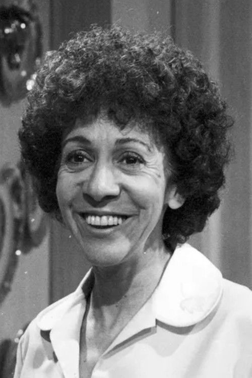 Duse Nacaratti as Mulher do Governador