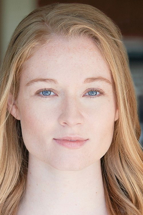 Lyla Porter-Follows as Jennifer / Sarah