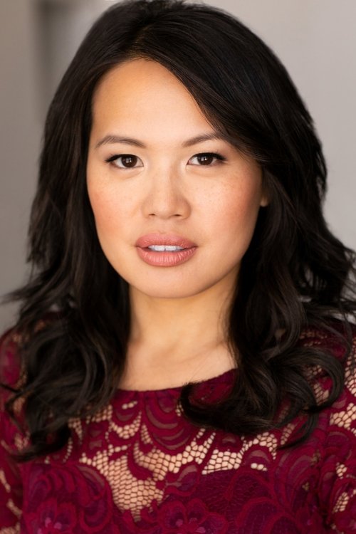 VyVy Nguyen as Janice