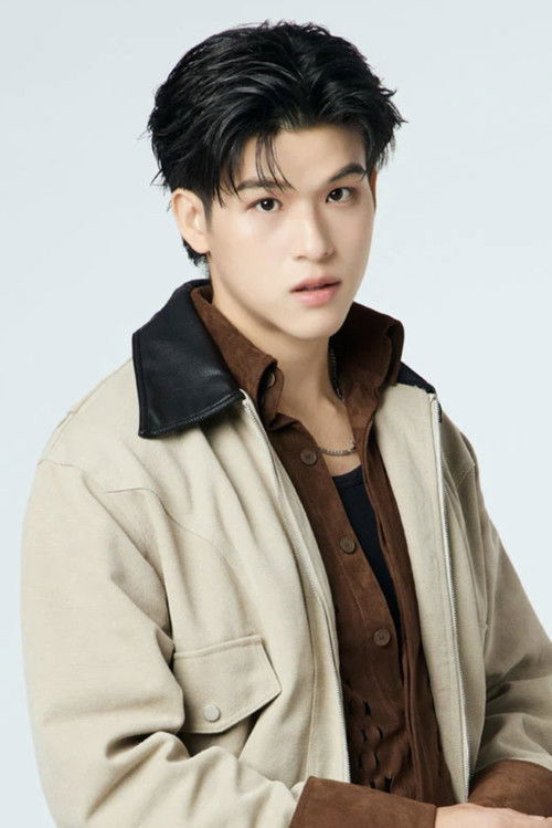 Wongravee Nateetorn as Tay