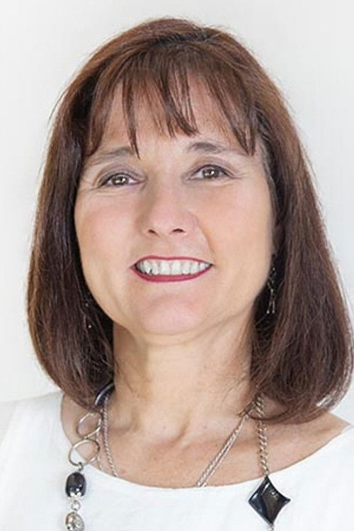 Lorena Prada as Pescador