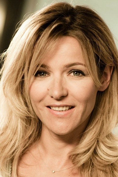 Laure Guibert as Bénédicte