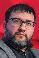 Vladimir Kott as Harlampidis