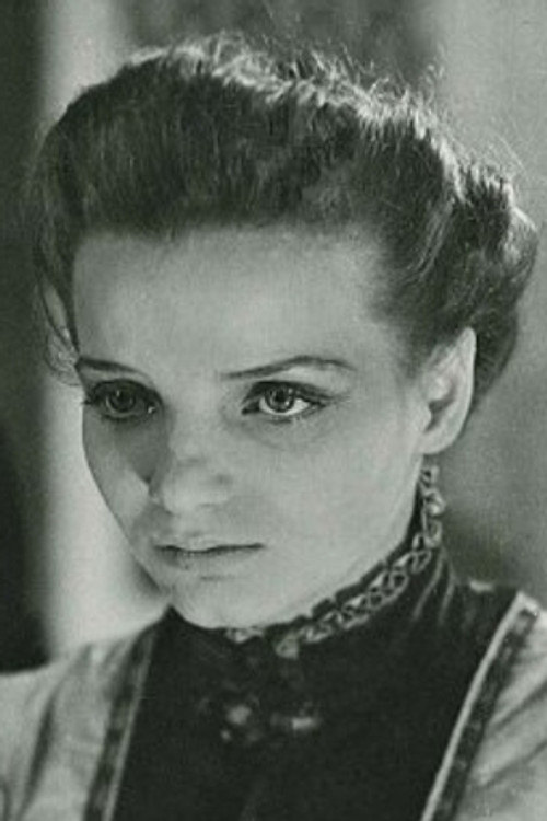Inga Bucht as Karin Annell