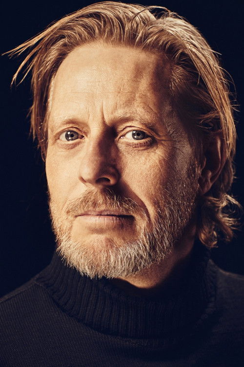 Gerard Carey Bidstrup as 