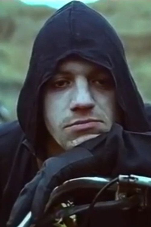 Yaroslav Knizel as Skull