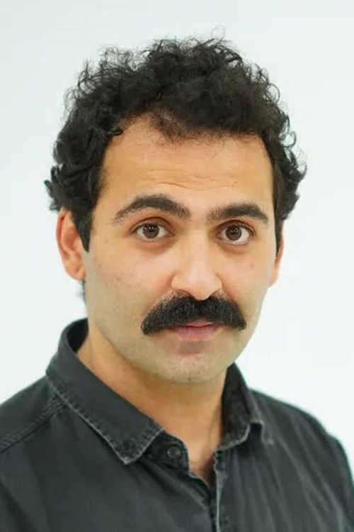 Fırat Bozan as Hikmet