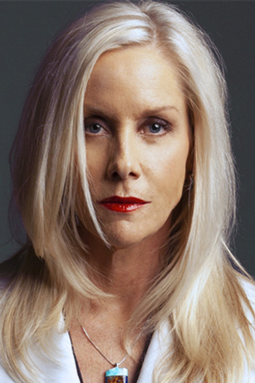 Cherie Currie as Iris Longacre