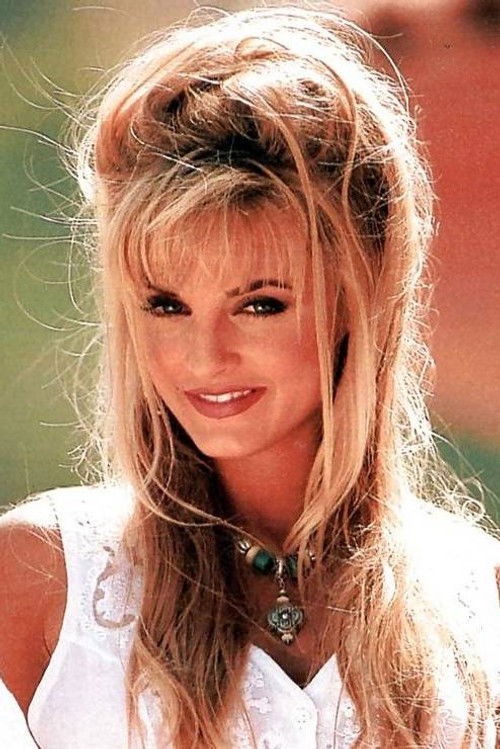 Heidi Staley as Amber Tinybabe