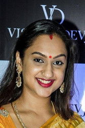 Preetha Vijayakumar as Alice