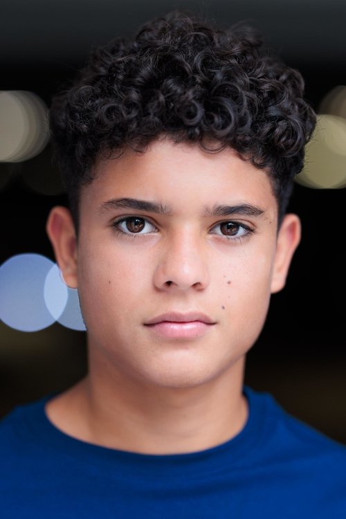 Yael Ocasio as Scoops