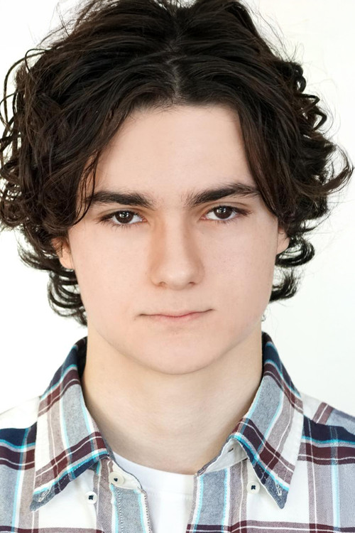 Larkin Magnuson as Ethan