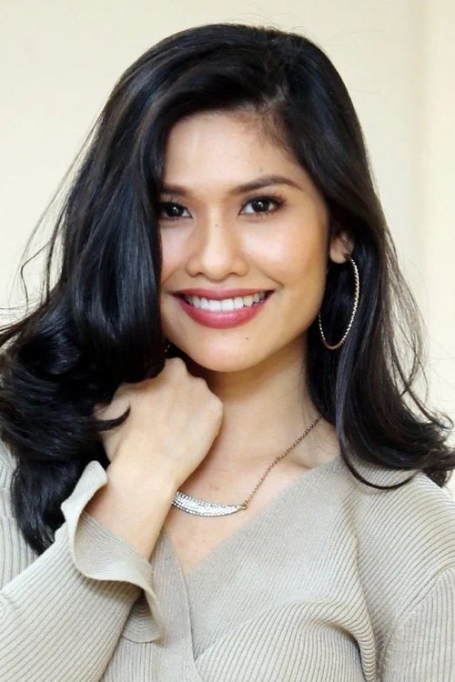 Afifah Nasir as Puteri Rihana