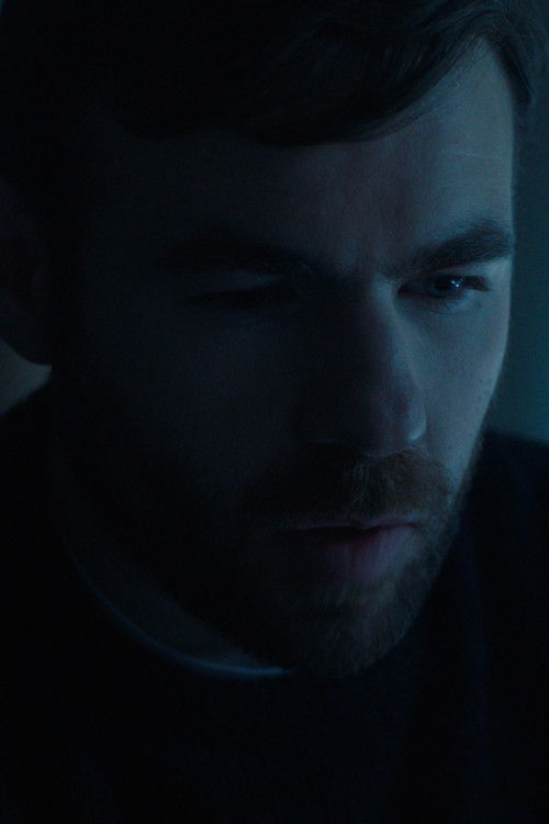 Jordan Demartis as Homme